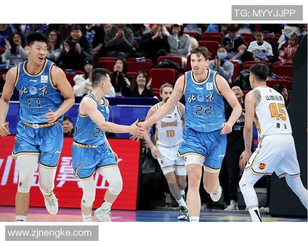 CBA直播第26轮精彩对决四川队迎战强敌广东队