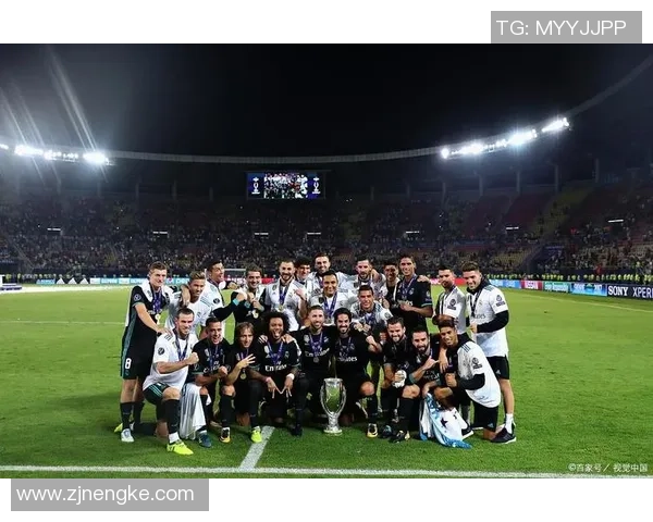 热身赛精彩对决AC米兰迎战皇家马德里足球俱乐部展现足球魅力