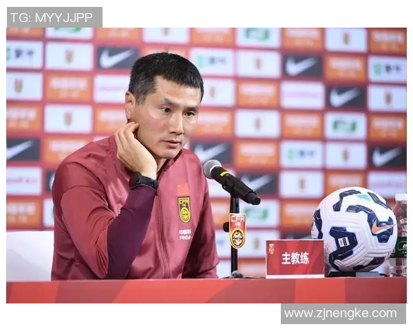 刘建宏:邵佳一现已体现出了一个现代教练的风姿和气质 刘建宏:邵佳一现已体现出了一个现代教练的风姿和气质